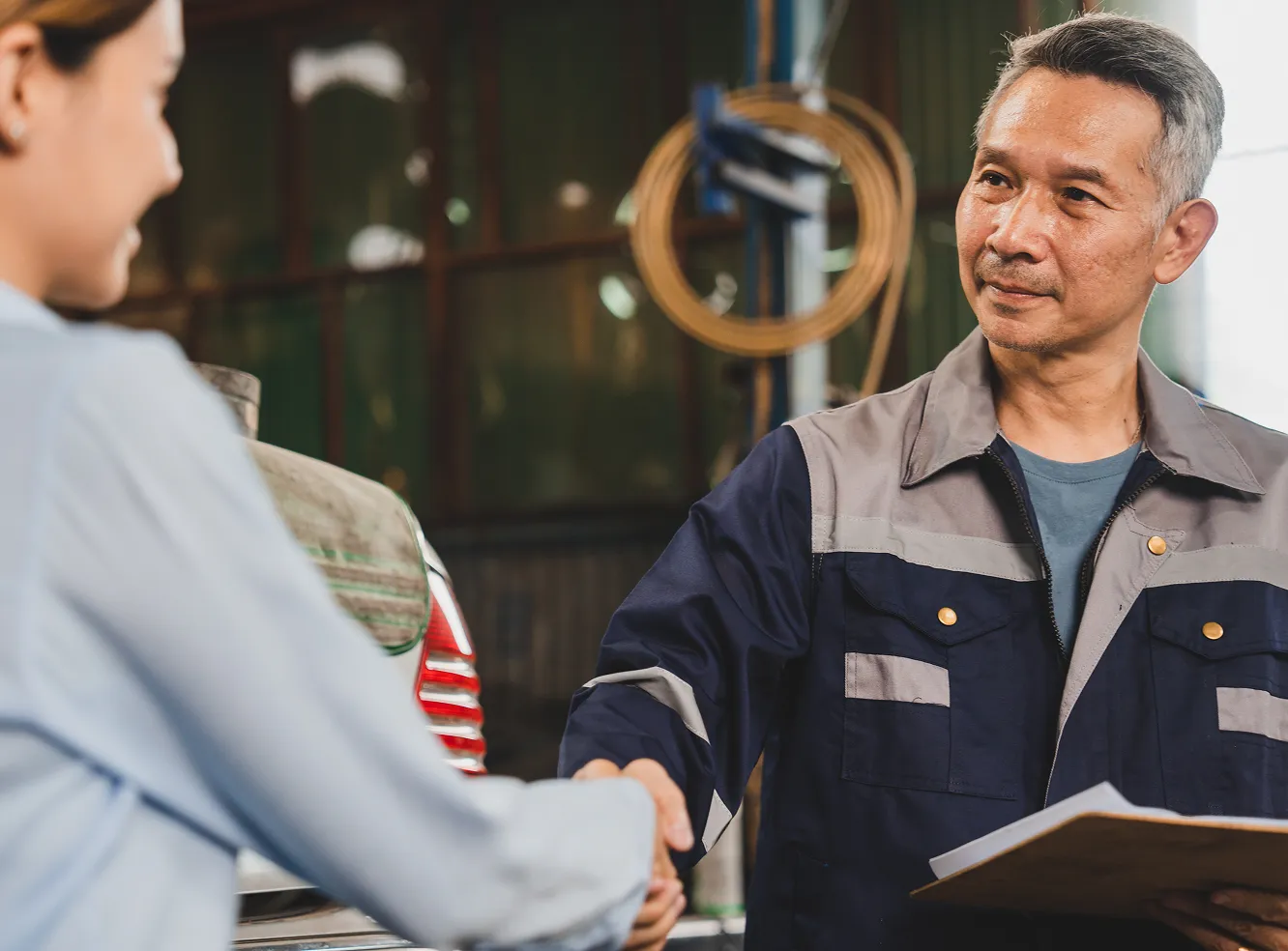 Worker discussing over plan